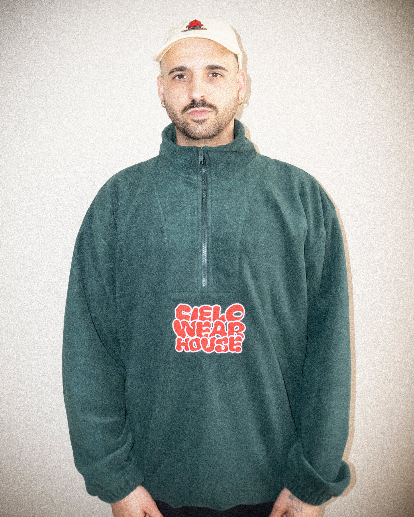 MUSHROOM FLEECE SWEATSHIRT